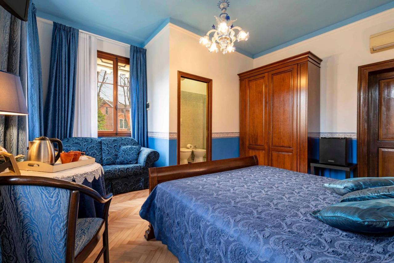 Bed And Breakfast Casa Delle Rose Lido Venezia Venedig-Lido Exteriör bild