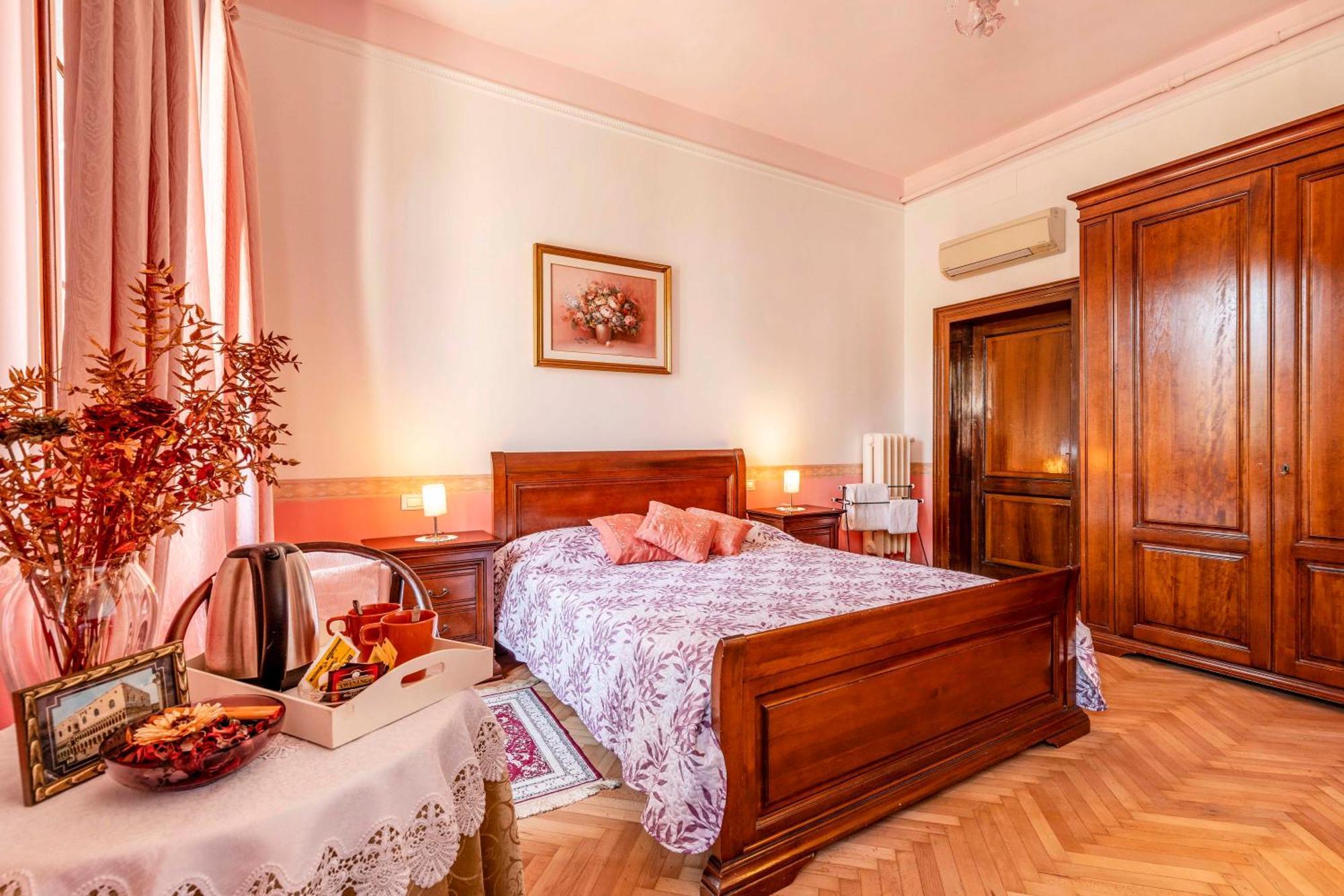 Bed And Breakfast Casa Delle Rose Lido Venezia Venedig-Lido Exteriör bild